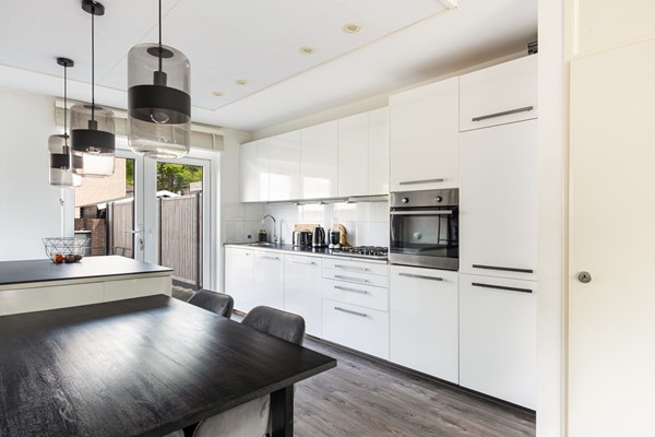 Simon Vestdijk-Erf 162, Dordrecht-18.jpg